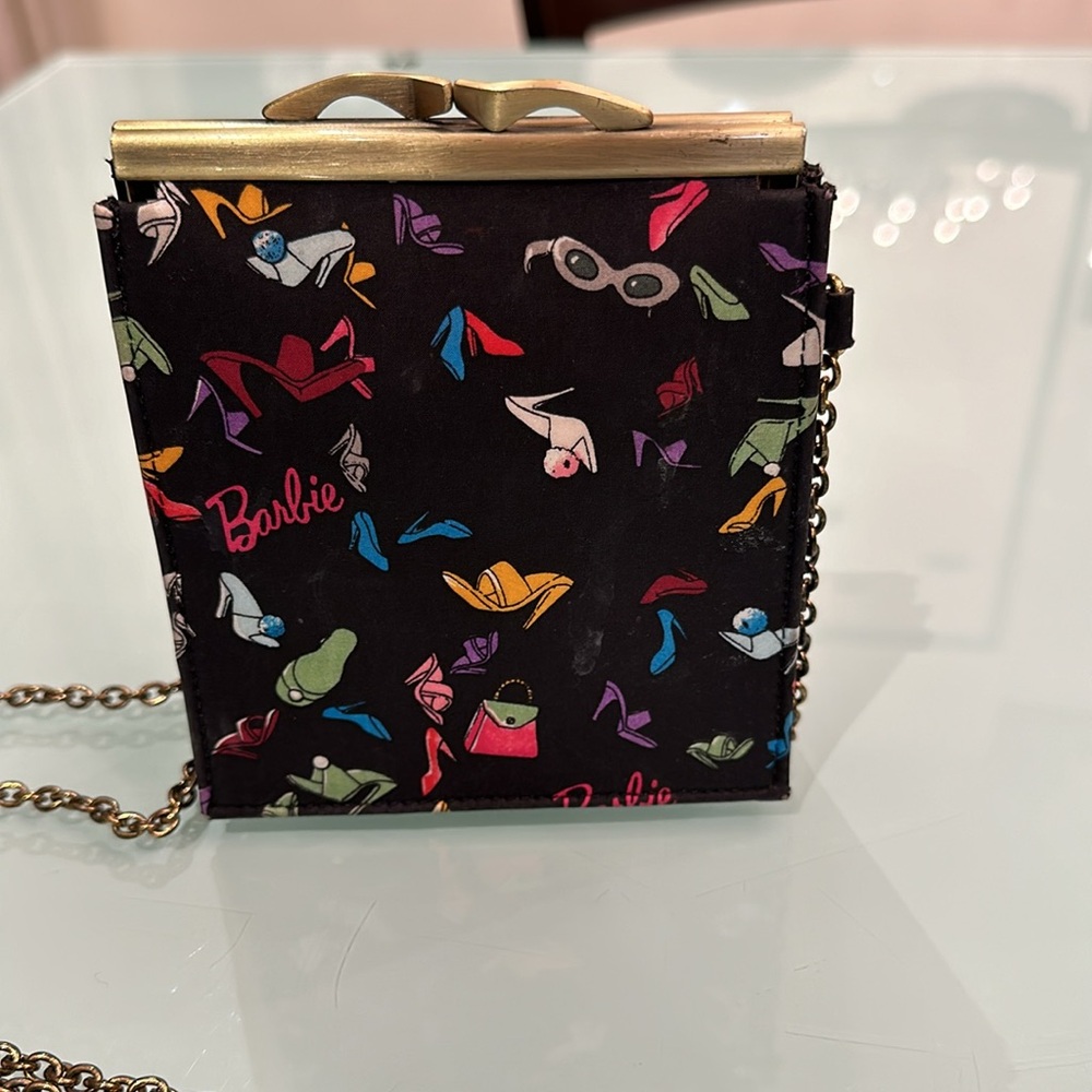 Nicole Miller Vintage Barbie themed evening bag. - Picture 3 of 11